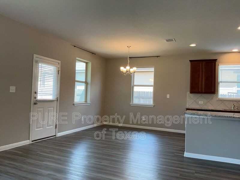 140 Earl Keen St - Photo 7 of 36