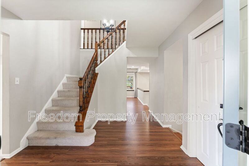 8412 Golden Aspen Ct - Photo 5 of 50