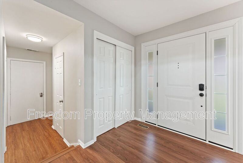 8412 Golden Aspen Ct - Photo 6 of 50