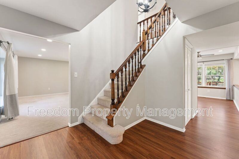 8412 Golden Aspen Ct - Photo 7 of 50