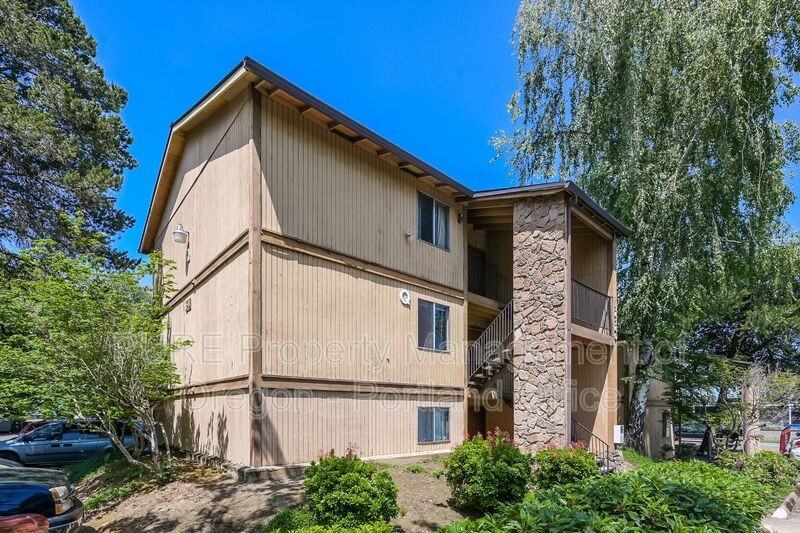 14140 Ne Sandy Blvd #Q04 - Photo 5 of 23