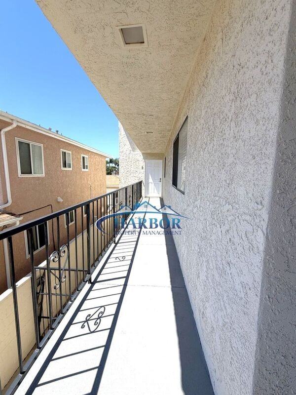1166 W 22nd St #2 - Photo 2 of 19