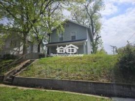 901 41st St - Photo 1 of 1