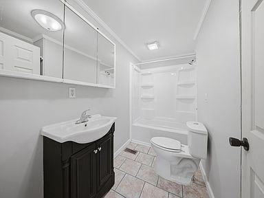 809 West Park Avenue - Photo 2 of 11