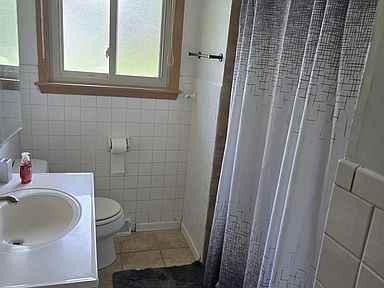425 West Avenue - Photo 2 of 12