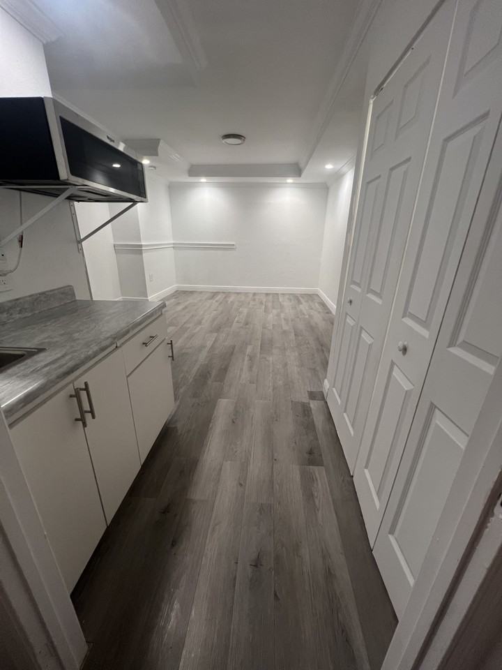 10489 Sw 216th St #1 - Photo 2 of 6