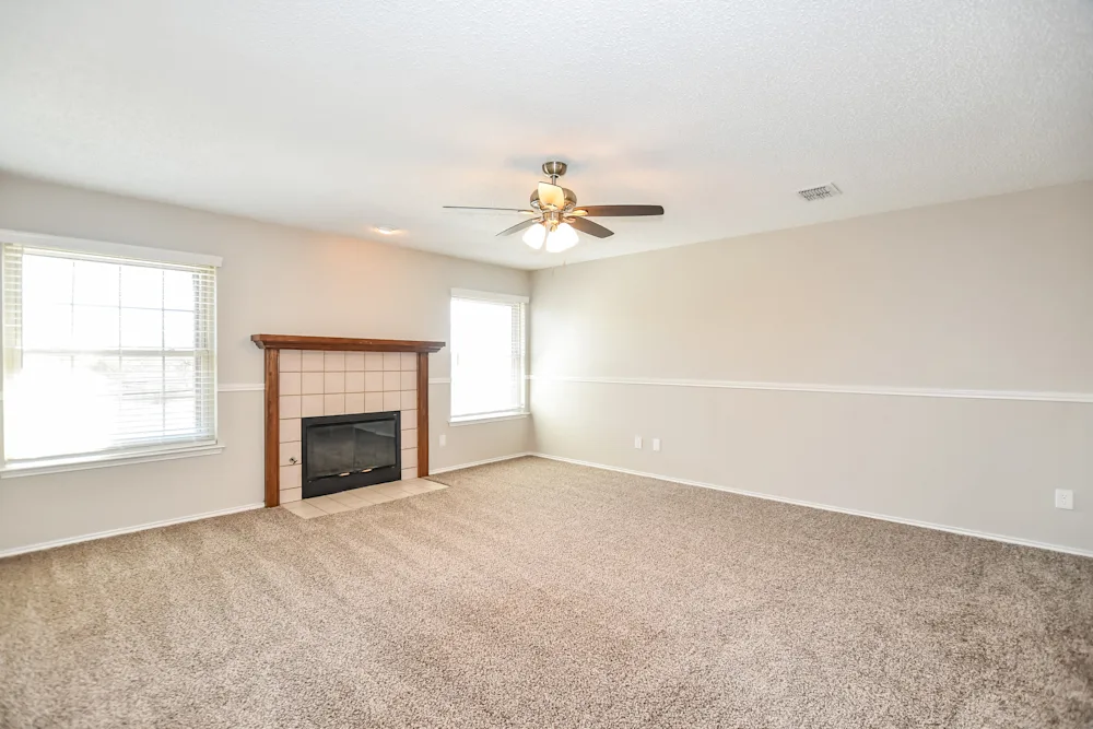 204 Moss Dr #NA - Photo 2 of 11
