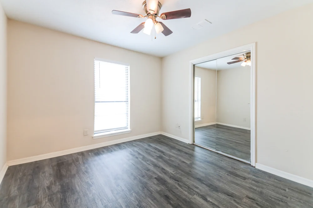 1718 Brighton Dr #NA - Photo 6 of 9