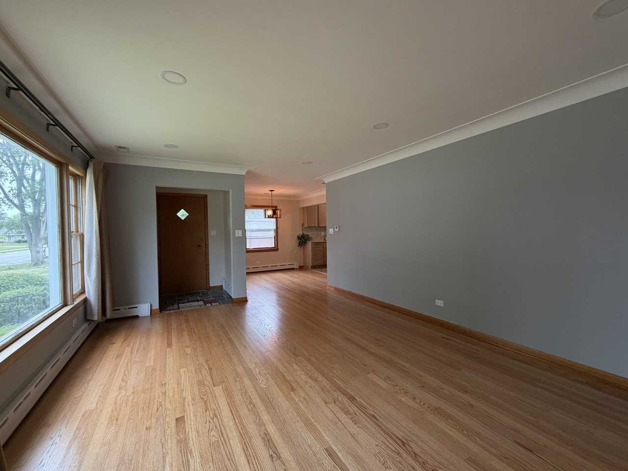 543 Ridge Ave #NA - Photo 3 of 14