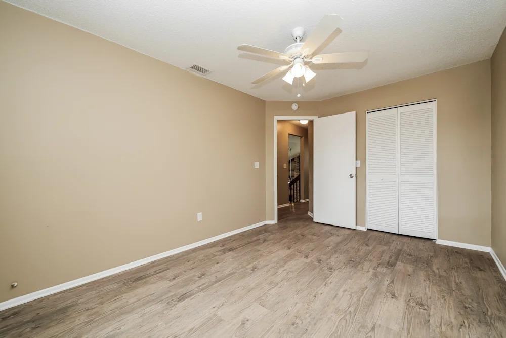 1220 Barmere Ln #NA - Photo 5 of 7