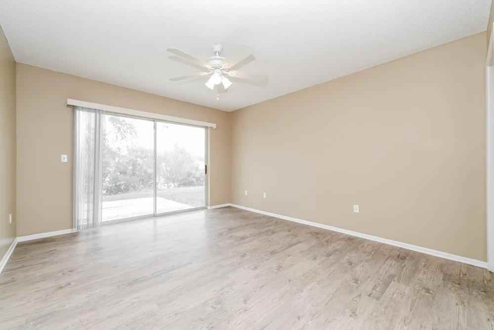 1220 Barmere Ln #NA - Photo 6 of 7
