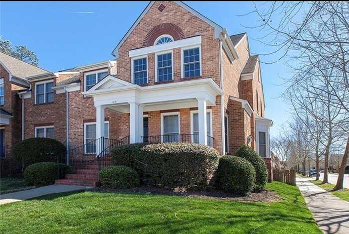 104 Edith Wharton Sq