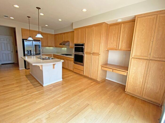 4361 Red Maple Way - Photo 7 of 27