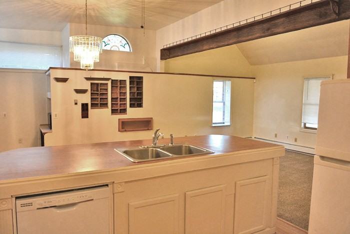 780 Juniper St - Photo 6 of 17