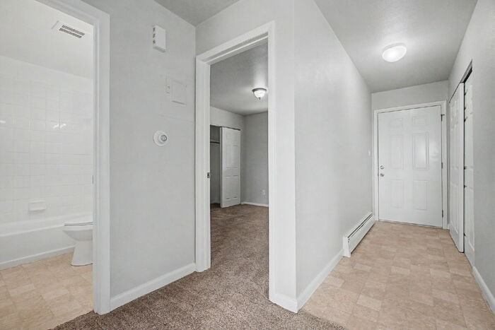 1163 Cree Dr #3 - Photo 7 of 33