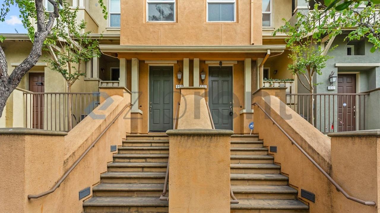 636 Boardwalk - Photo 2 of 33