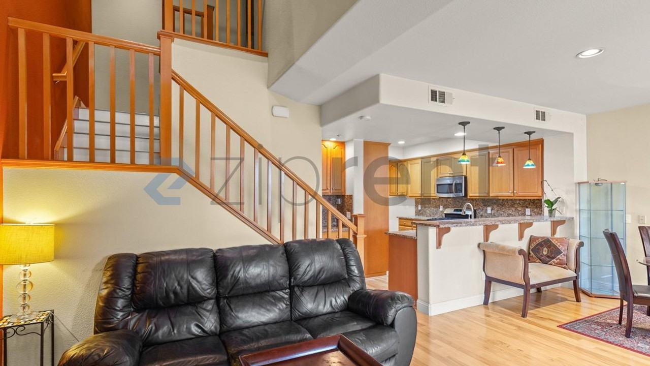 636 Boardwalk - Photo 5 of 33
