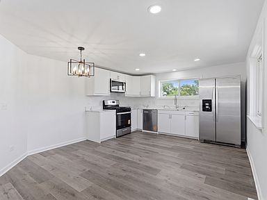 758 Woodruff Avenue - Photo 7 of 11