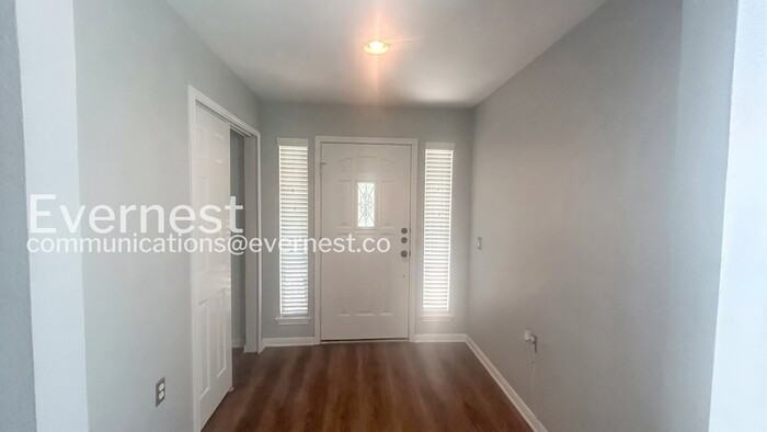 1136 Emmitt Run - Photo 4 of 22