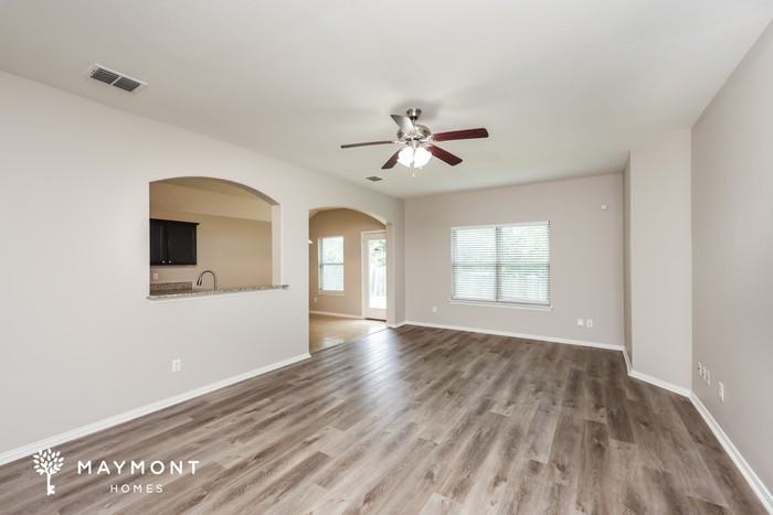 932 Haley Dr - Photo 6 of 13