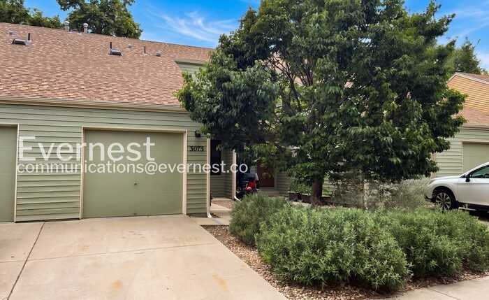 3073 Fulton Cir - Photo 2 of 25