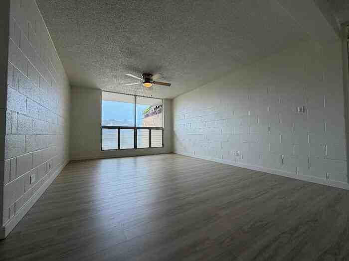 3207 Martha St #302 - Photo 2 of 5