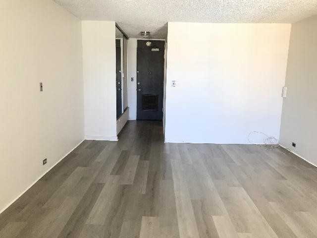 747 Amana St #105 - Photo 4 of 5