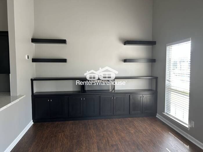 144 Waters Edge Ln - Photo 3 of 22