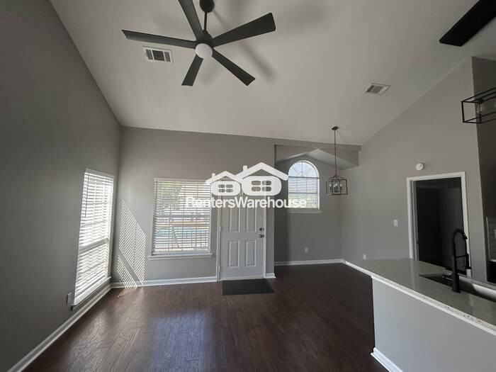 144 Waters Edge Ln - Photo 5 of 22