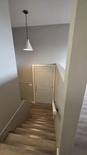 29 Eastman Cres #A - Photo 6 of 10