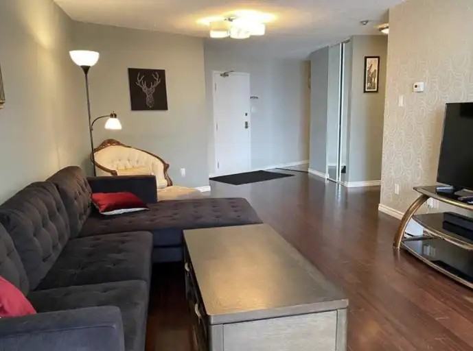 260 Queens Quay W #707 - Photo 5 of 11