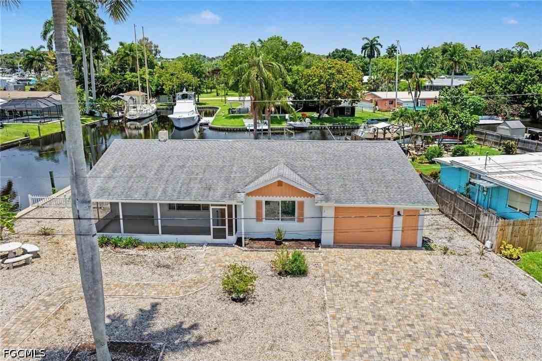 20 Estate Dr