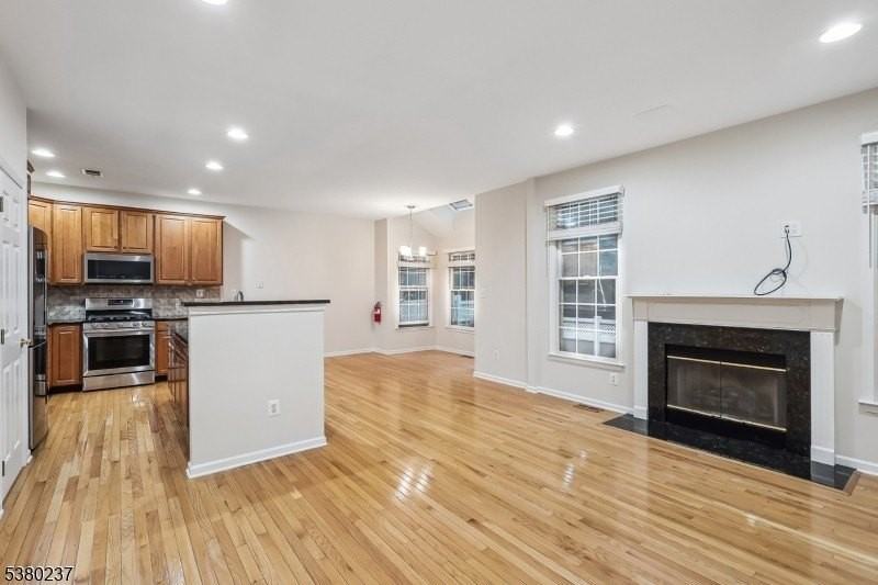 91 Patriot Hill Dr - Photo 5 of 22