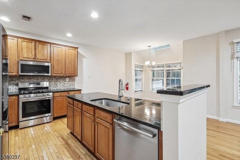 91 Patriot Hill Dr - Photo 6 of 22