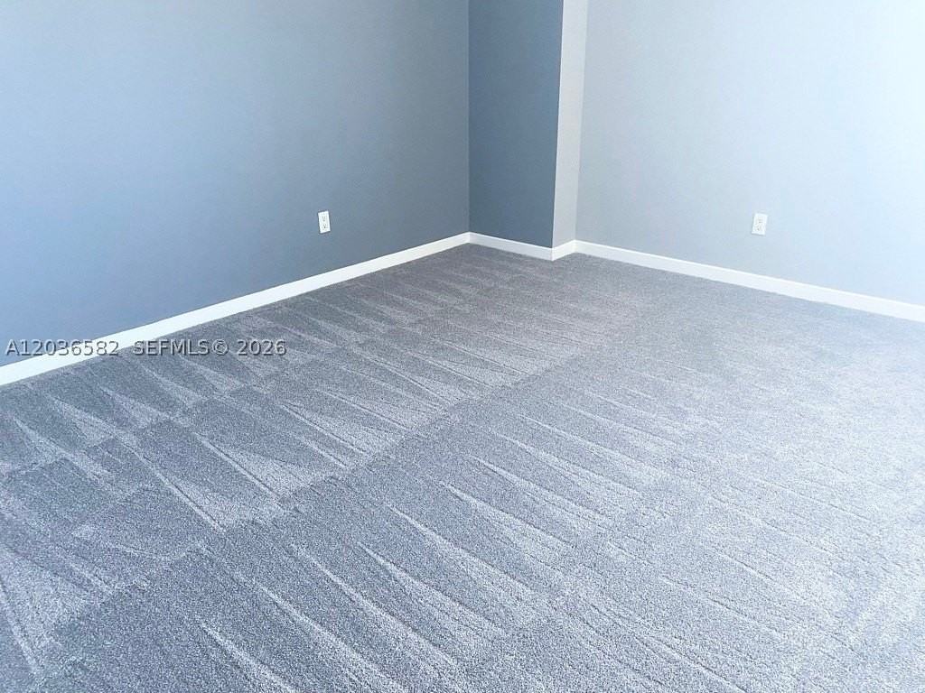 335 Biscayne Blvd #4200 - Photo 3 of 28