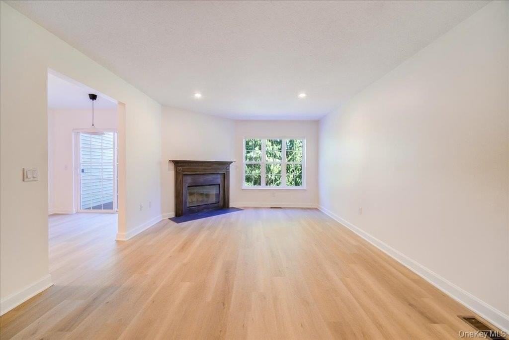 6204 High Ridge Ct - Photo 6 of 50