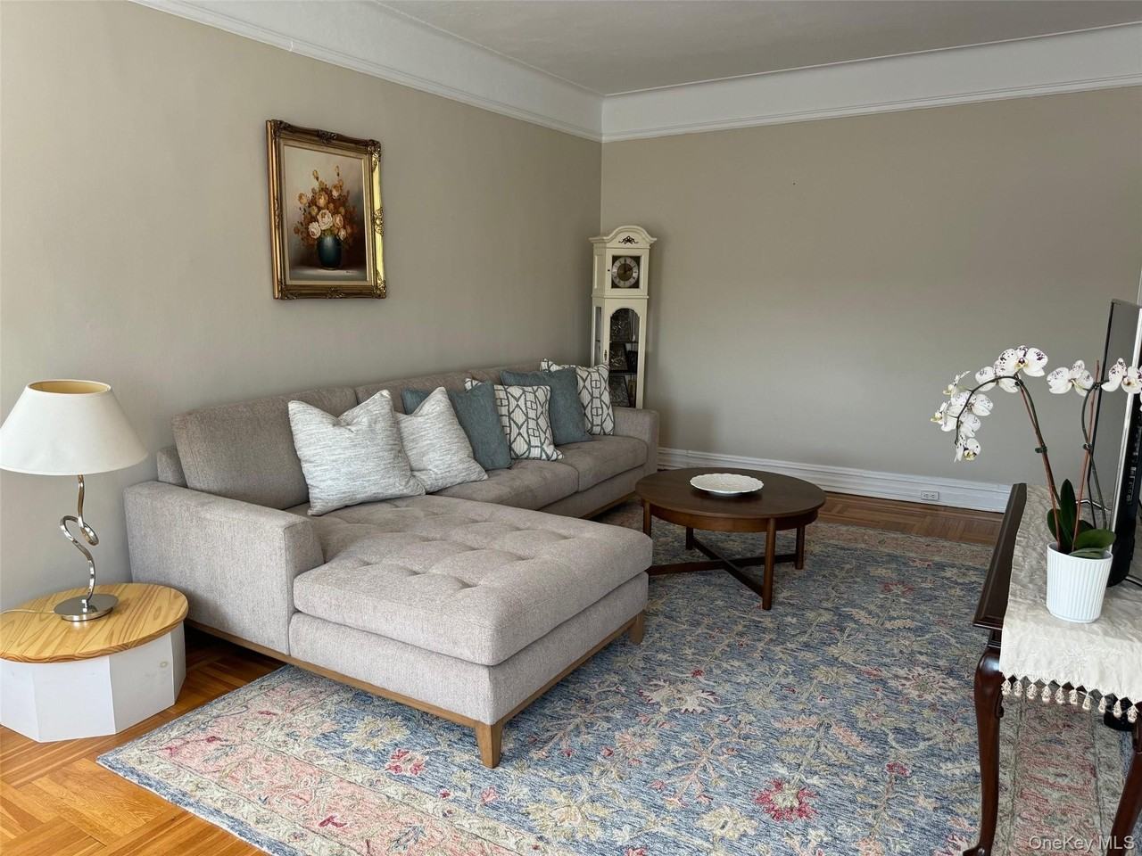 12 Hamilton Pl #D14 - Photo 5 of 12