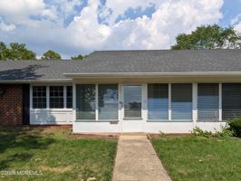 featured image of 1042 Aberdeen Dr #C
