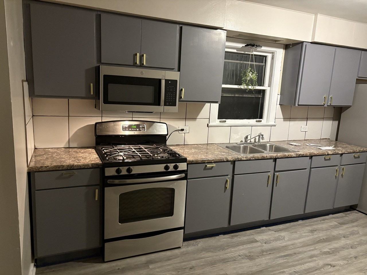 714 Helmholz Ave #2 - Photo 2 of 13