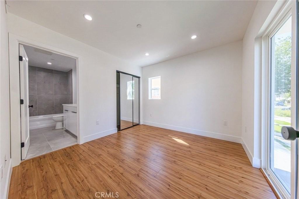 10810 Hesby St #10810 - Photo 3 of 27