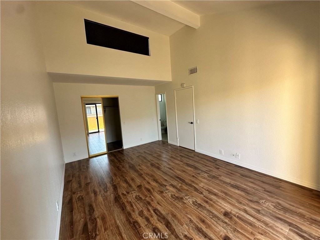 16592 Jib Cir #B - Photo 7 of 18