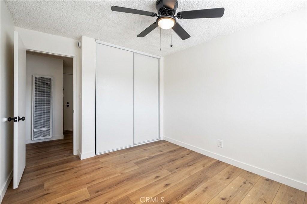 972 W 14th St #3 - Photo 7 of 25