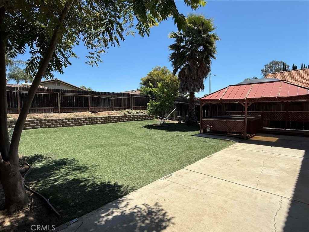 37838 Spyglass Cir - Photo 2 of 6