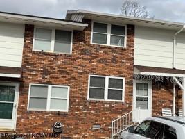 featured image of 14 Dorsey Ln