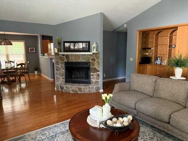 2948 Hendriske Rd - Photo 3 of 20