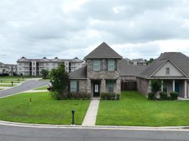 featured image of 631 Riverscape Dr