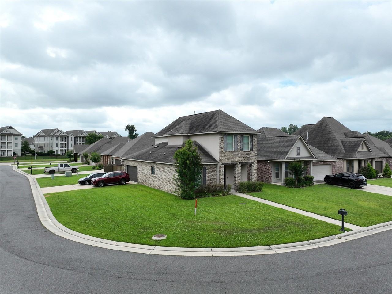 631 Riverscape Dr - Photo 6 of 6