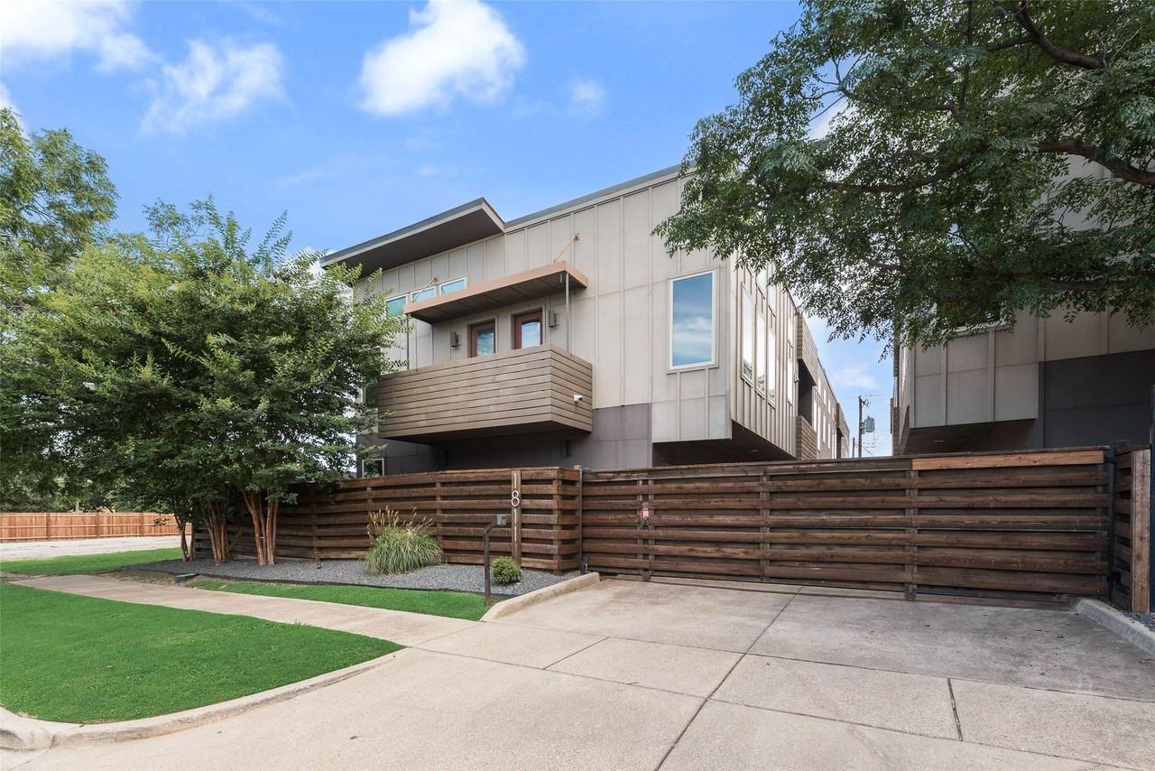 1811 Euclid Ave #2 - Photo 2 of 26