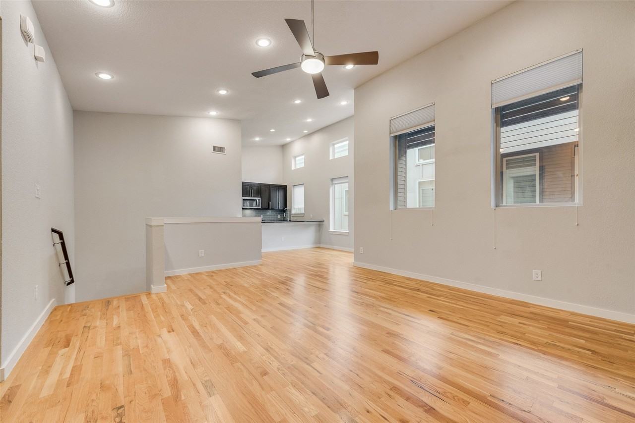 1811 Euclid Ave #2 - Photo 6 of 26