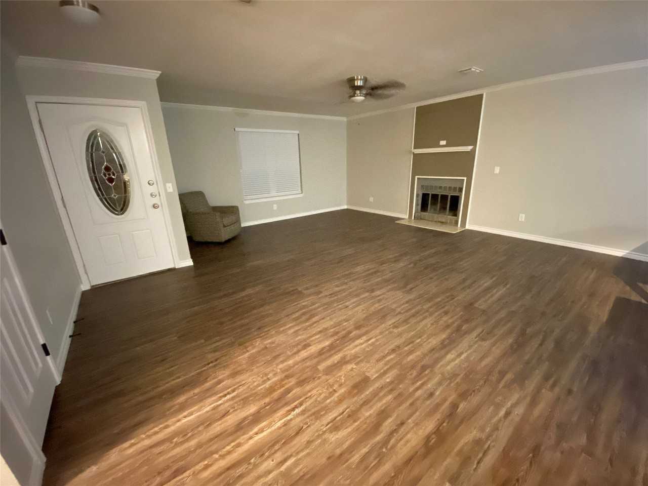 9857 County Road 745 - Photo 2 of 13